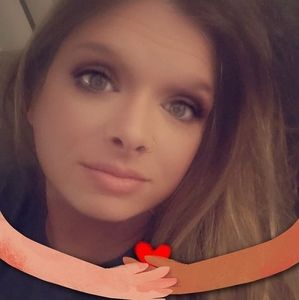 Meet your Posher, Shawna